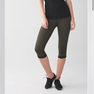 Lululemon In The Flow Crop II Heathered Green